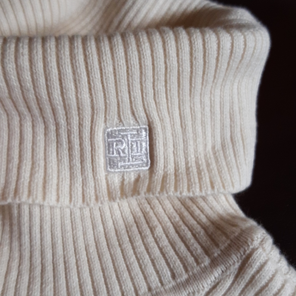 Ralph Lauren Ribbed Knit Cotton Turtleneck - Picture 3 of 12